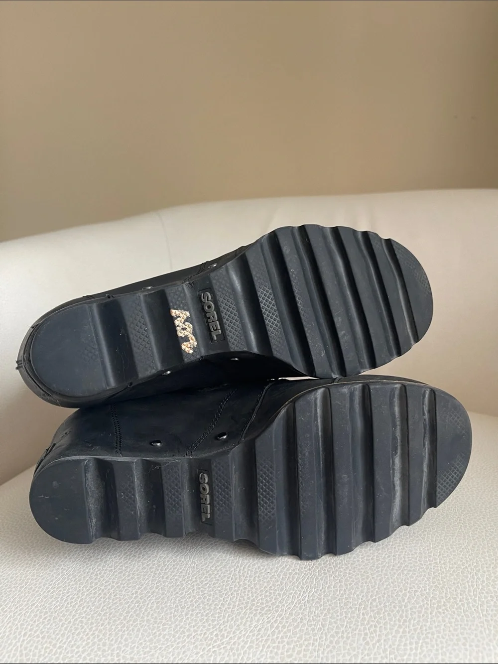 Sorel stylish wedge